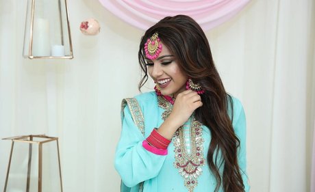 Sukh Bains nude model archive