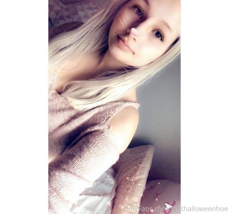 xoxbuttonsbabee pornstar best photo