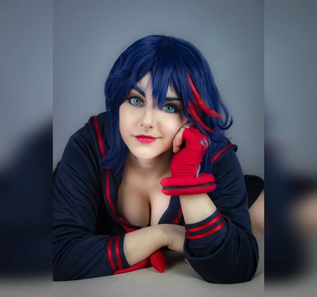 Marcelline adult model pics