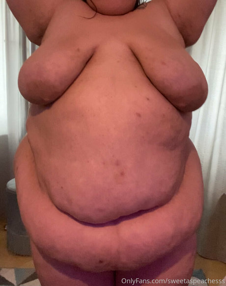 sweetaspeachesss star high quality image