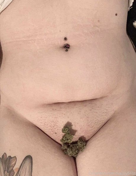 hazeybliss porn star galleries