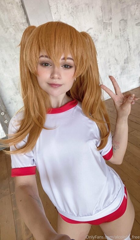 alcoholy free hd model pic