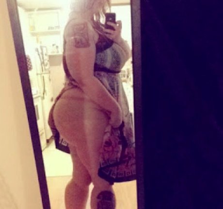 RainIsWet adult model photos