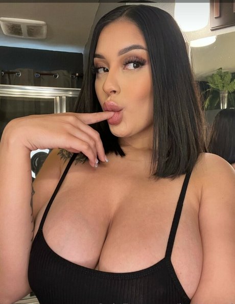 adianababyxo model sexy images