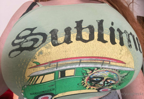 YungFreckz nude star galleries