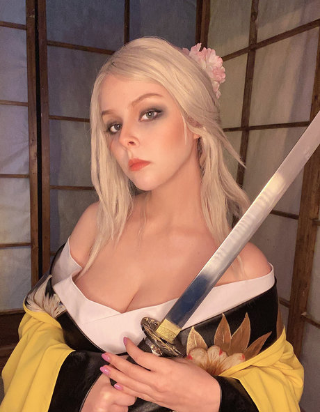 Disharmonica sexy pornstar gallery