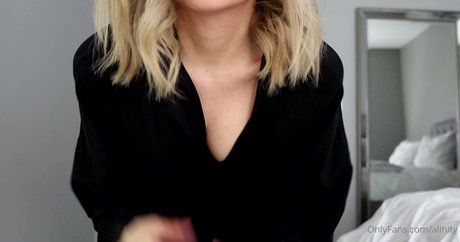 Alinity naked model pictures