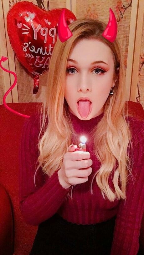 asian footjob onlyfans beautiful xxx image