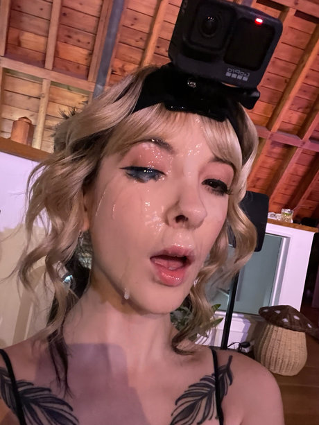 JadeVow high quality model photos