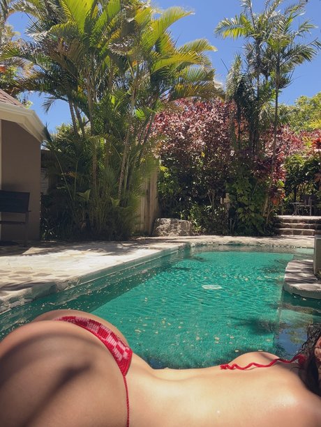 LaSirena69 adult actress images