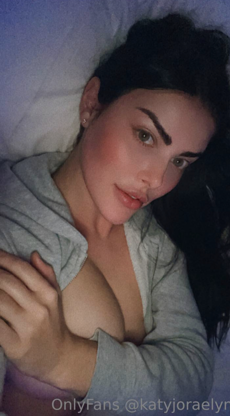 Katy Jo Raelyn naked model archive