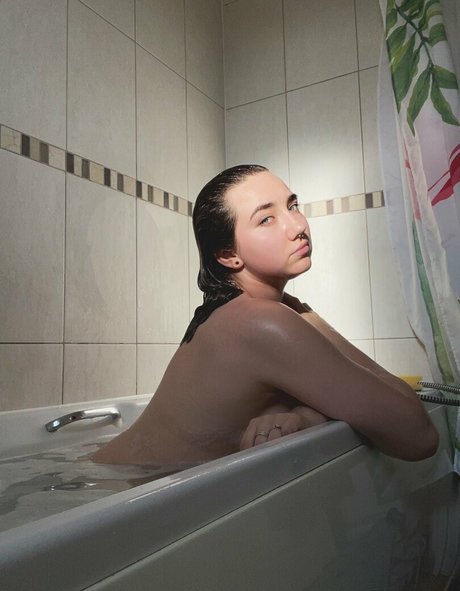 Hellcathhh free model pic