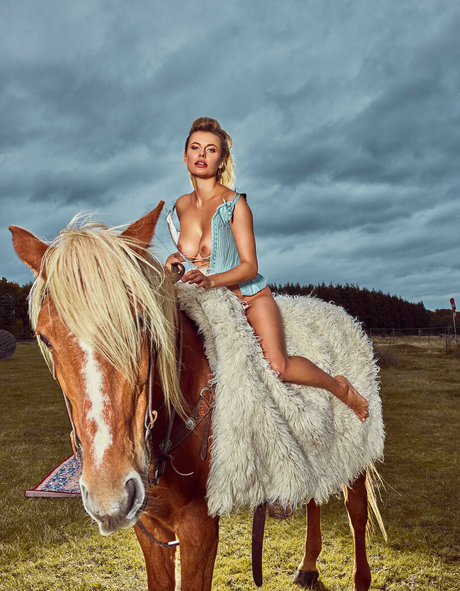 Olga De Mar nice model photo