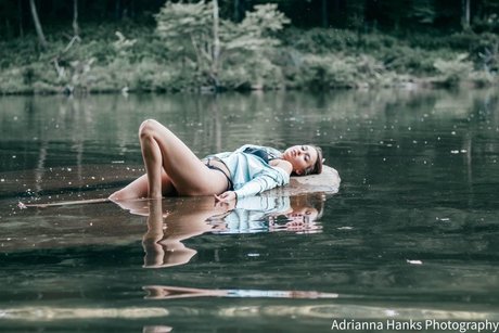 Sahara Summer hd actress photo