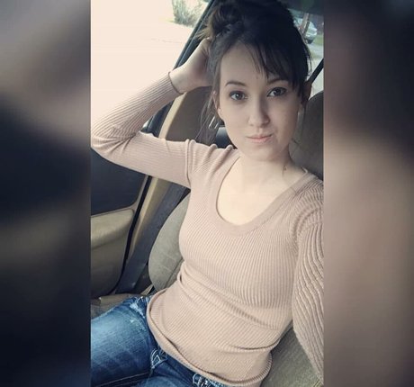 Sahara Summer nice model image