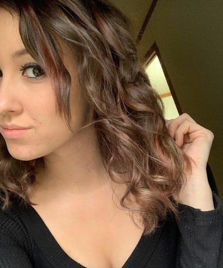 Sahara Summer high quality pornstar gallery