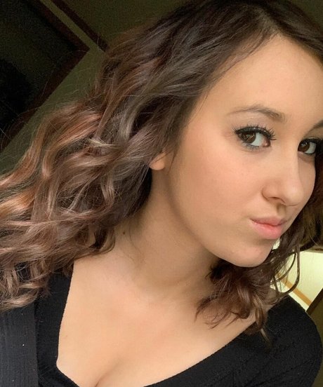 Sahara Summer exclusive star photos