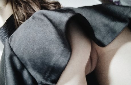 Peusche hot pornstar pic