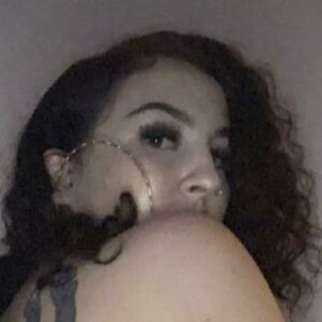 Stella Red star exclusive img