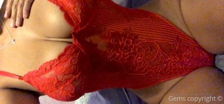 GEM101 pretty pornstar img