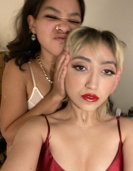 Pcola model beautiful pic