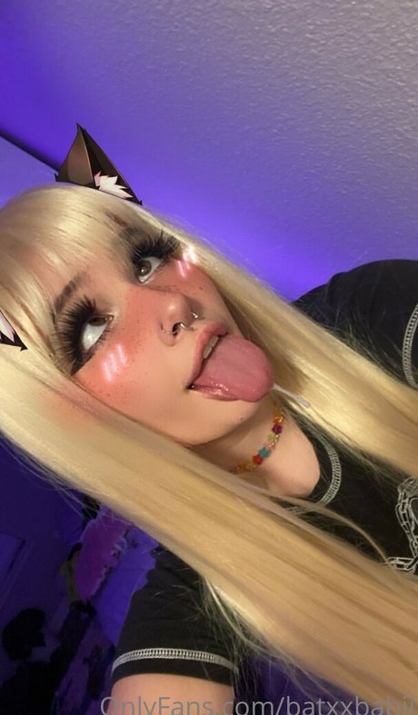 BatxBabi erotic actress pics