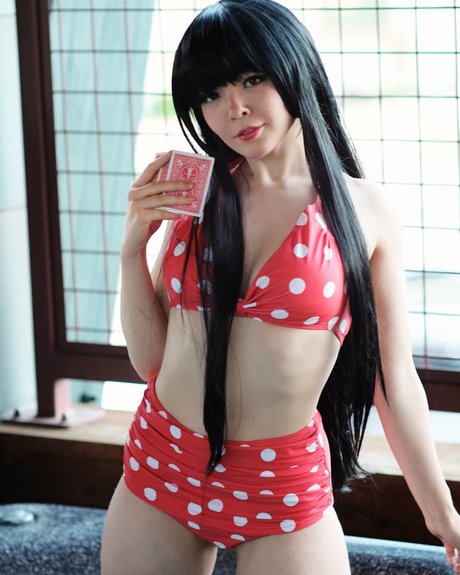 Elle pastelle hot actress picture