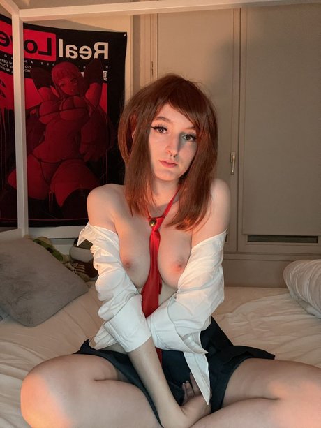 Meido Moon pretty model image