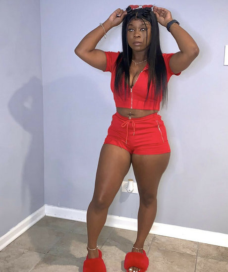 thick trixxx pornstar hd galleries