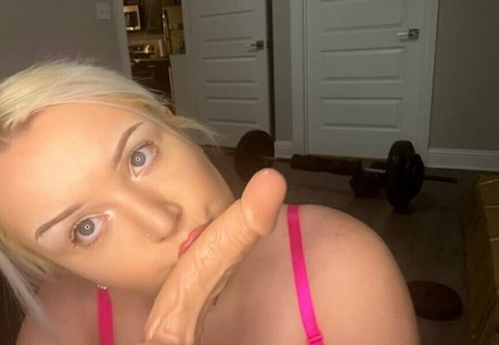 Lady Fatale_ model high quality gallery