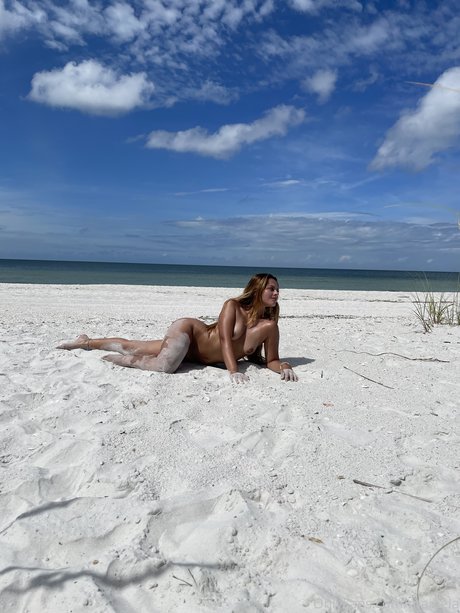 Maibela model nude gallery