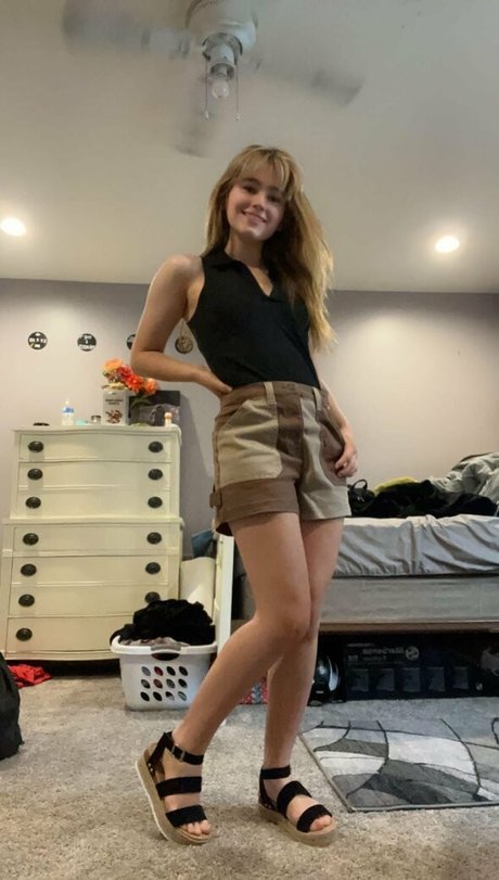 eloisenoice model exclusive gallery