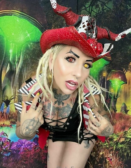 Xzanthia hot pornstar pictures