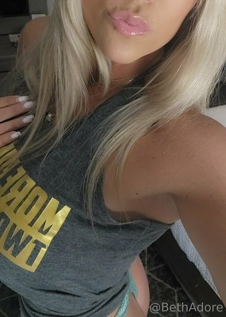 BethAdore beautiful pornstar photo