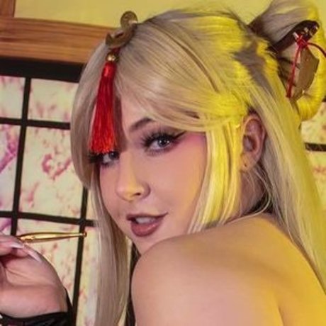 Feisty Vee sex star pic