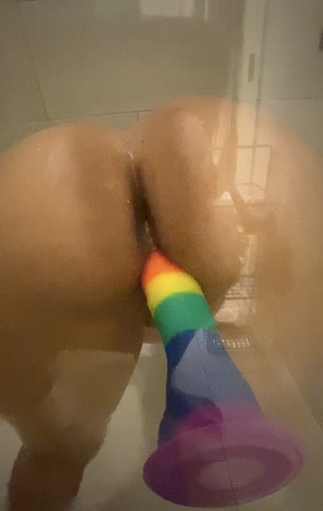 MsRaven model hd image