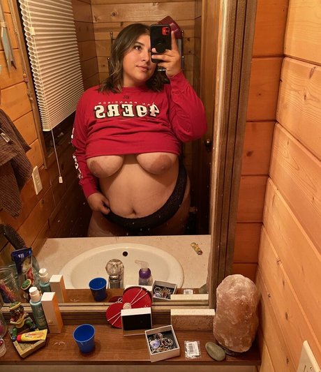 bbw essence xoxo model art picture