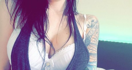 IvyLaura top star gallery