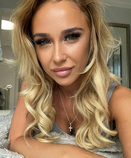 Bonnie Marie pornstar nude pictures