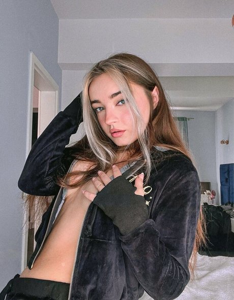 yukiszwaczka model pic