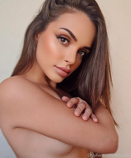 itslucyxo nudes actress photo