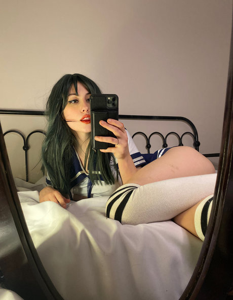 Antonsugarh naked model photos