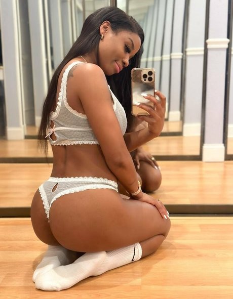 Jasmine hayes model erotic photos