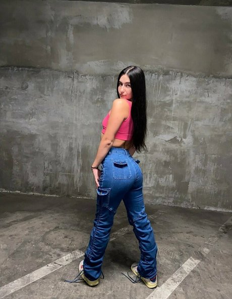 morgie jo erotic model picture