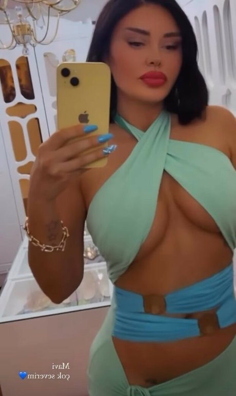 Ebru Polat sexy actress gallery