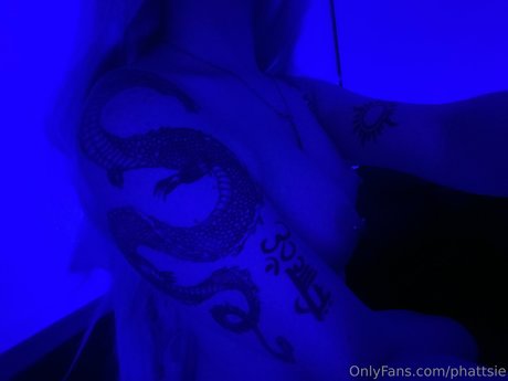 Phattsie naked actress photos