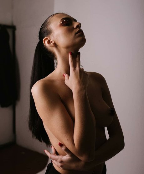 aniabiritteri pornstar nudes img