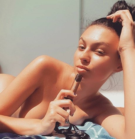 aniabiritteri star beautiful pics