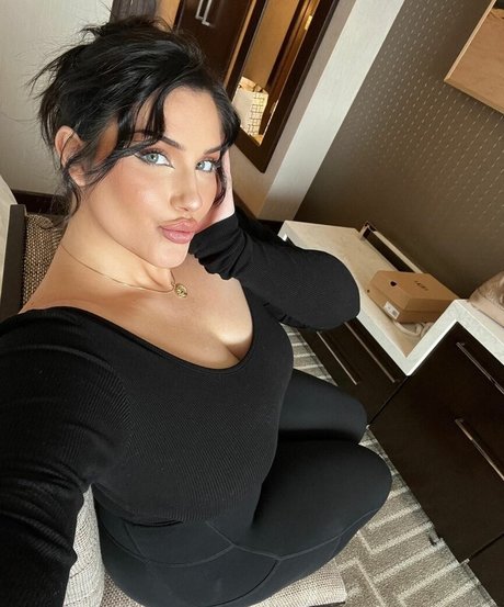 brookebarrows naked actress image