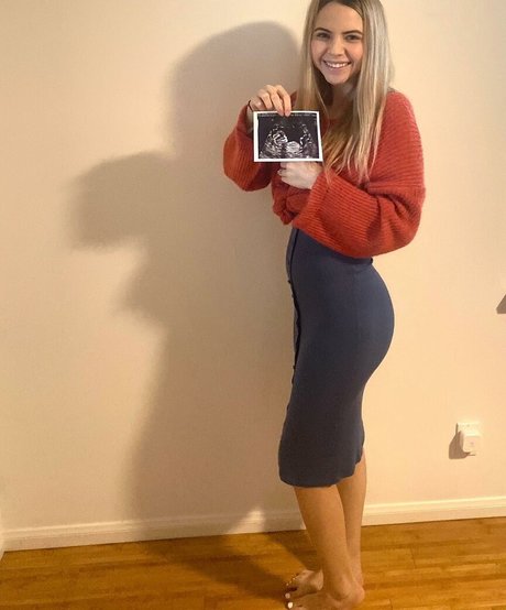 Bobbi Althoff model sex images